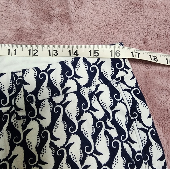 Old Navy Chino Shorts Size 6 - Picture 6 of 7